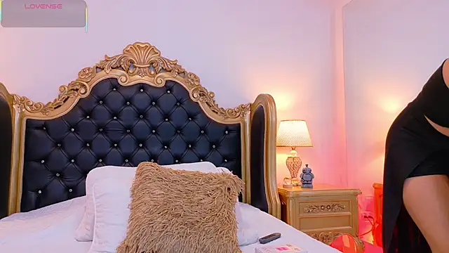 AdelinaVans online show from 21, 11, 2025