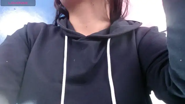 vitoria23  online show from 2, 12, 2025