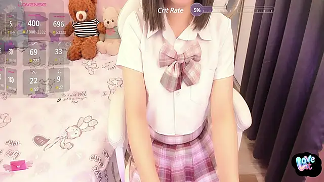 Yuka Chan online show from 23, 2, 2025
