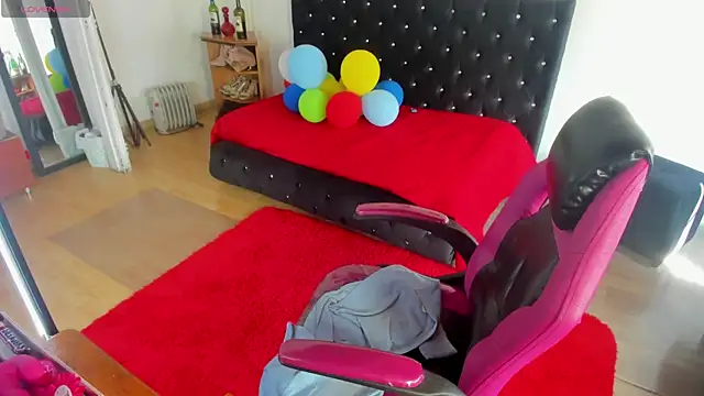 Aliciia cute1 online show from 14, 3, 2026