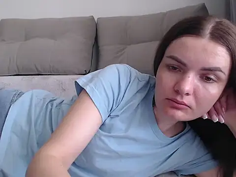  JustmeHere  online show from 5, 4, 2026