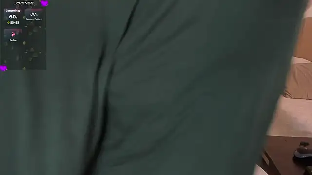 anna-henao online show from 7, 4, 2026