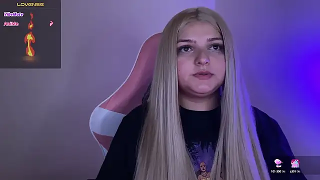 SweetPaige  online show from 6, 2, 2025