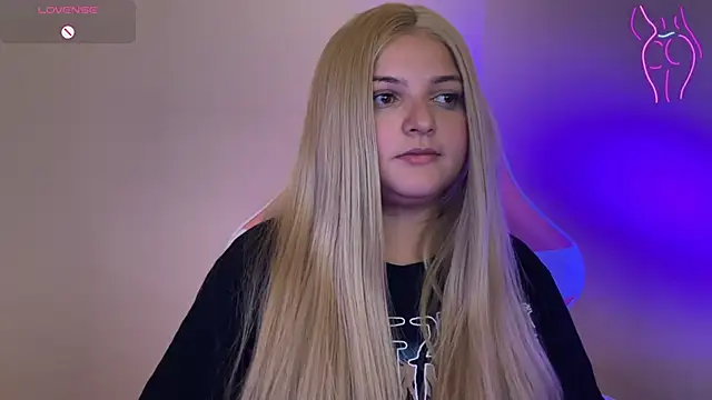 SweetPaige  online show from 17, 2, 2025