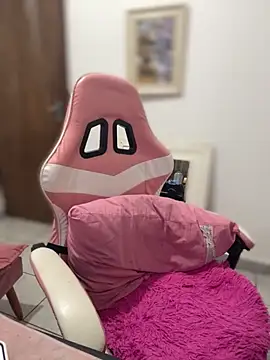 SweetPaige  online show from 14, 11, 2025