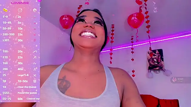 naomy  xx online show from 15, 2, 2025