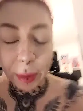 divine eve online show from 11, 3, 2025