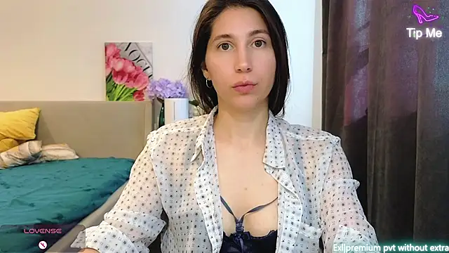 marrycolins online show from 4, 6, 2026