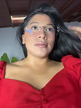 Snapshot of LinnaGardenia chatting on 26, 6, 2026 LinnaGardenia online show from 26, 6, 2026