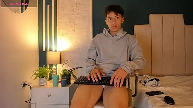 AlessandroDybala online show from 31, 1, 2025