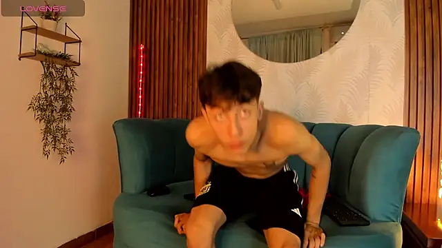 AlessandroDybala online show from 1, 2, 2025