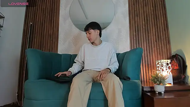 AlessandroDybala online show from 5, 2, 2025