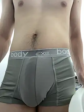 junfoureyes online show from 12, 10, 2025