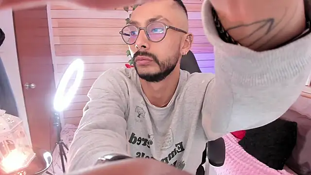 Tom cooper  online show from 21, 2, 2025