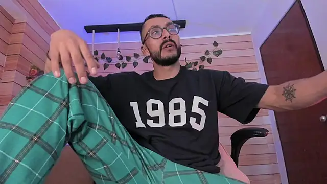 Tom cooper  online show from 28, 2, 2025