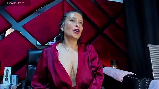 Kendra-Foxxy online show from 23, 12, 2025