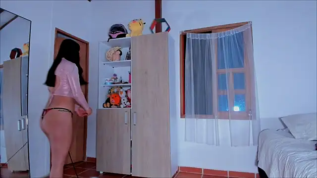 Snapshot of Lauren_A chatting on 19, 3, 2025 Lauren A online show from 19, 3, 2025