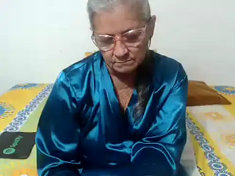 candy mature  online show from 21, 3, 2025