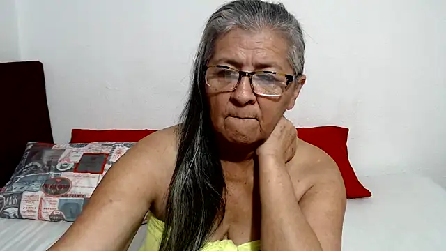 candy mature  online show from 31, 5, 2026