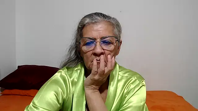 Snapshot of candy_mature_ chatting on 19, 7, 2026 candy mature online show from 19, 7, 2026