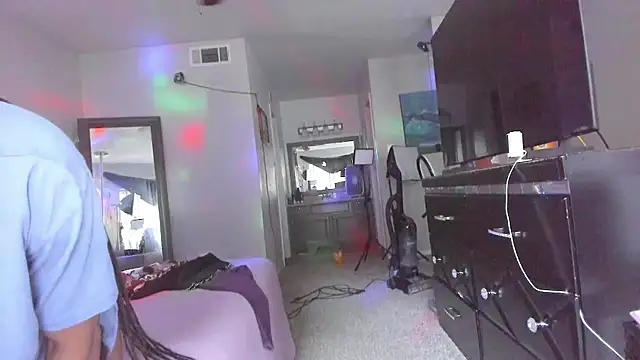 yiauana online show from 23, 3, 2026