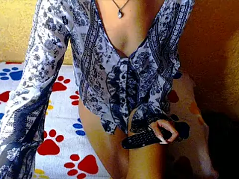 Snapshot of candy-kruss chatting on 16, 2, 2025 candy-kruss online show from 16, 2, 2025