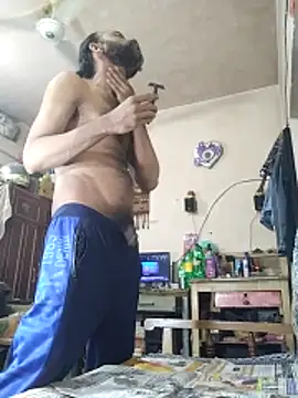 BadBoySmoker7070 online show from 14, 5, 2026