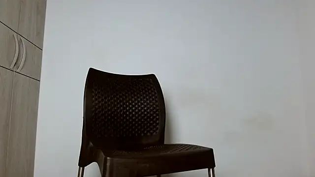 Muscle Brown10 online show from 20, 5, 2026