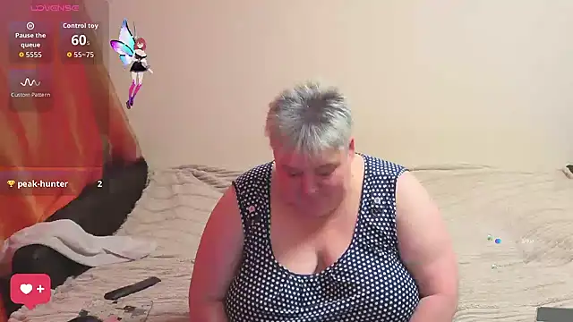 Baunti5555 online show from 15, 11, 2025