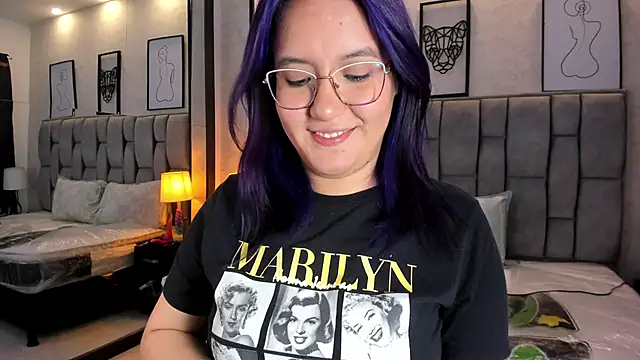 sweet--emily online show from 31, 12, 2024