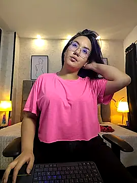 sweet--emily online show from 23, 2, 2025