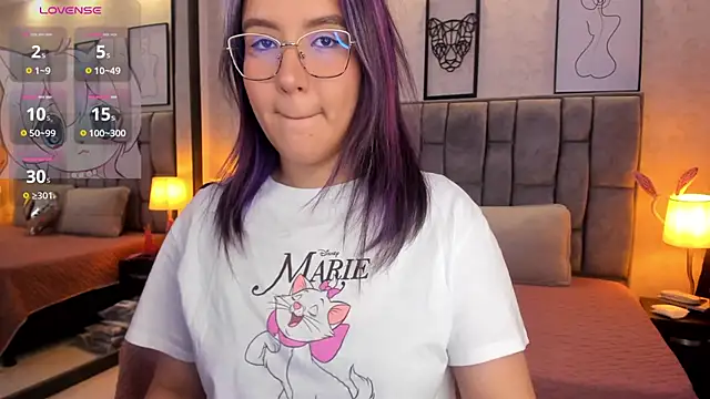 sweet--emily online show from 4, 3, 2025