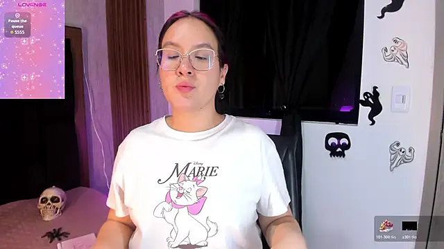 sweet--emily online show from 31, 10, 2025