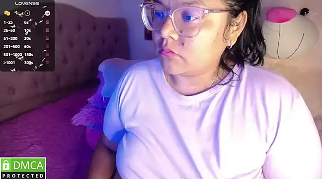 KittyHot20 online show from 2, 2, 2025