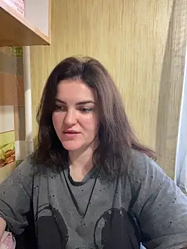 Karolina llove online show from 31, 12, 2024