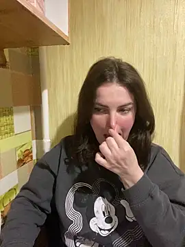 Karolina llove online show from 10, 2, 2025