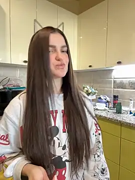 Karolina llove online show from 14, 10, 2025