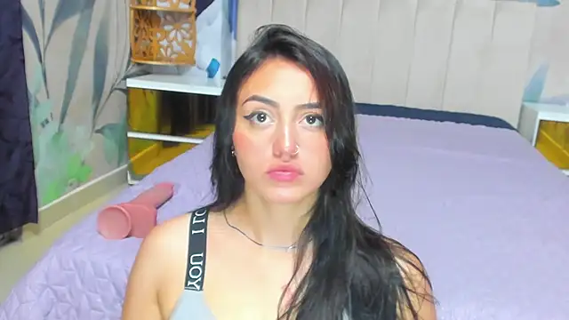 Lesly sexy4u online show from 7, 1, 2025