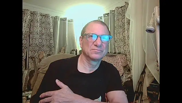 Snapshot of coryassman chatting on 8, 6, 2026 coryassman online show from 8, 6, 2026