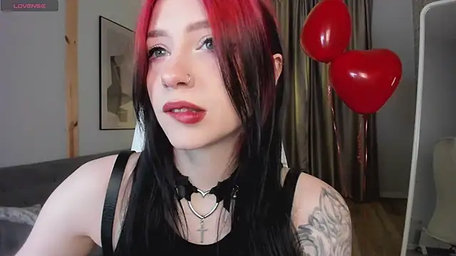 Snapshot of arielabradberry chatting on 15, 2, 2025 arielabradberry online show from 15, 2, 2025