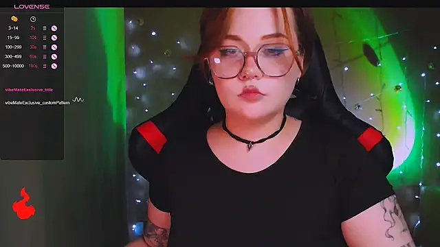 Snapshot of lala_loulou_land chatting on 25, 6, 2026 lala loulou land online show from 25, 6, 2026