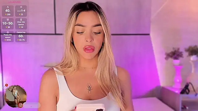 Snapshot of Addison_baker chatting on 20, 1, 2025 Addison baker online show from 20, 1, 2025