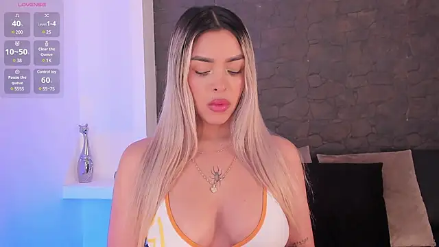 Snapshot of Addison_baker chatting on 27, 1, 2025 Addison baker online show from 27, 1, 2025