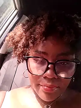 kaorysquirt online show from 8, 10, 2025