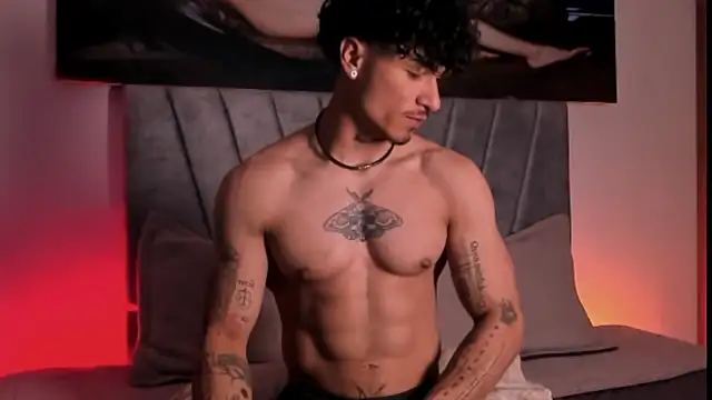 Snapshot of Thomas_Fit1 chatting on 9, 1, 2026 Thomas Fit1 online show from 9, 1, 2026