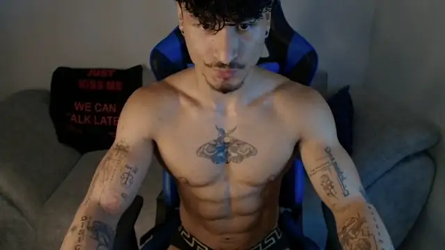 Snapshot of Thomas_Fit1 chatting on 12, 7, 2026 Thomas Fit1 online show from 12, 7, 2026