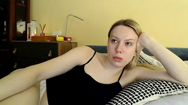 Snapshot of Scarlettford chatting on 3, 12, 2024 Scarlettford online show from 3, 12, 2024