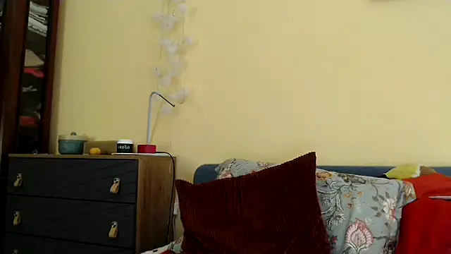 Snapshot of Scarlettford chatting on 3, 1, 2025 Scarlettford online show from 3, 1, 2025