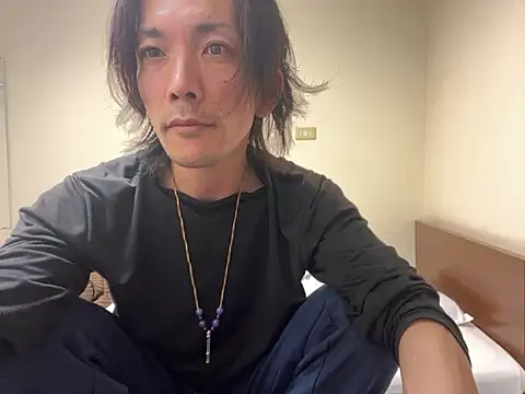 Katakuriko-Denpun online show from 4, 11, 2025