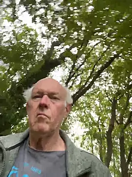 Snapshot of martxxxxx chatting on 16, 6, 2026 martxxxxx online show from 16, 6, 2026